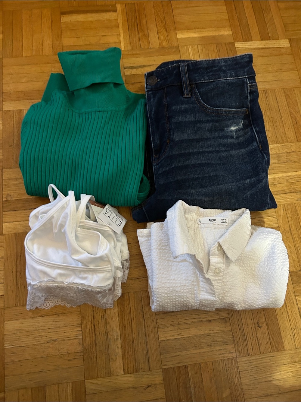Zara Emerald Turtleneck Sweater Mango shirt American Eagle Jeans.Elita